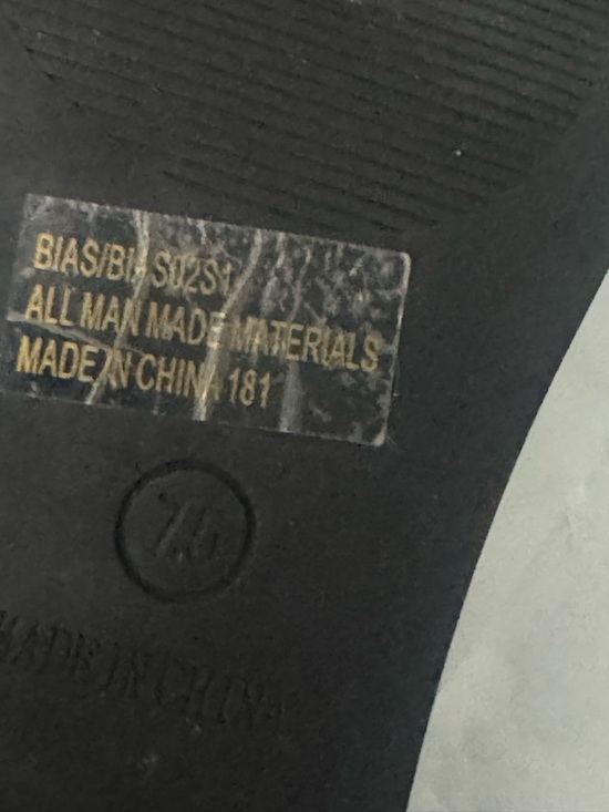 Steve Madden Black Strappy Flat Sandals Women's Size 7.5 - Picture 4 of 4